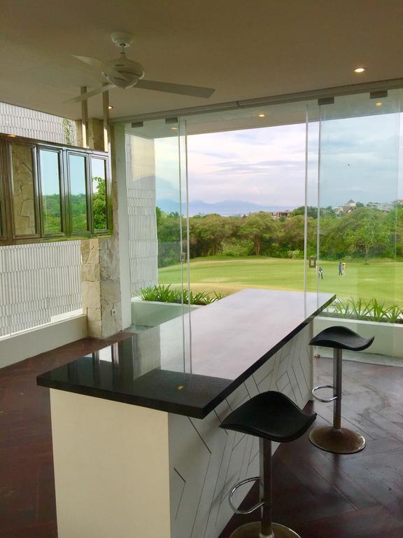 New Kuta Golf / Ocean Villa Uluwatu  Exterior photo